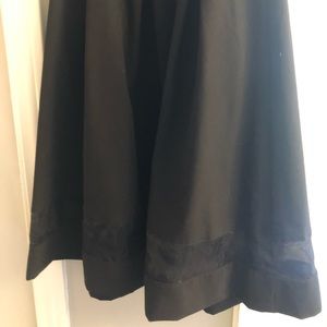 A-line full pleated skirt